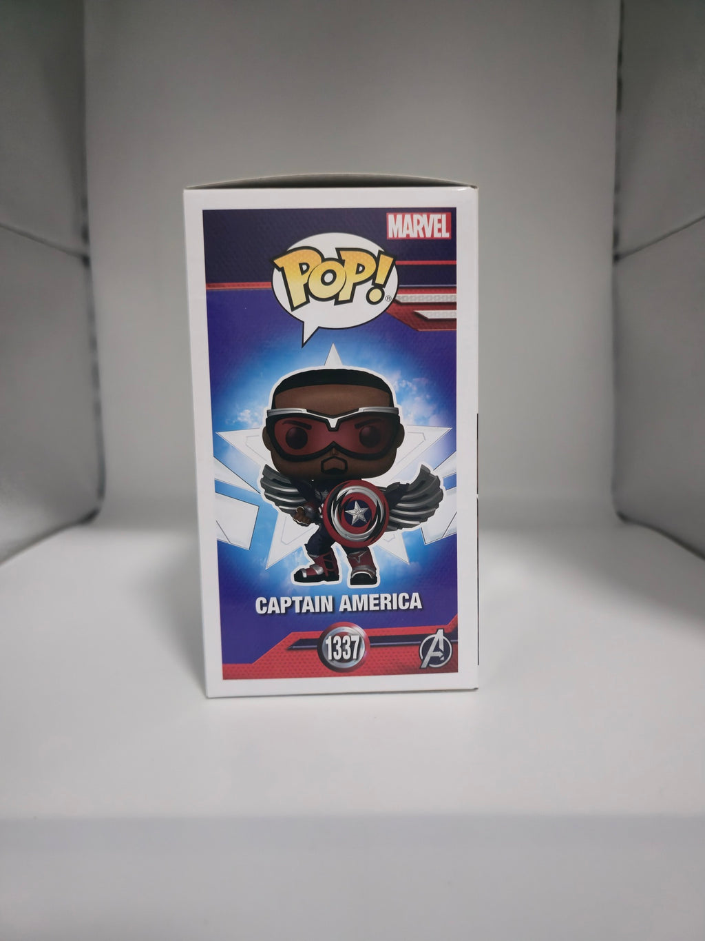 Captain America #1337 Funko Pop other side of box