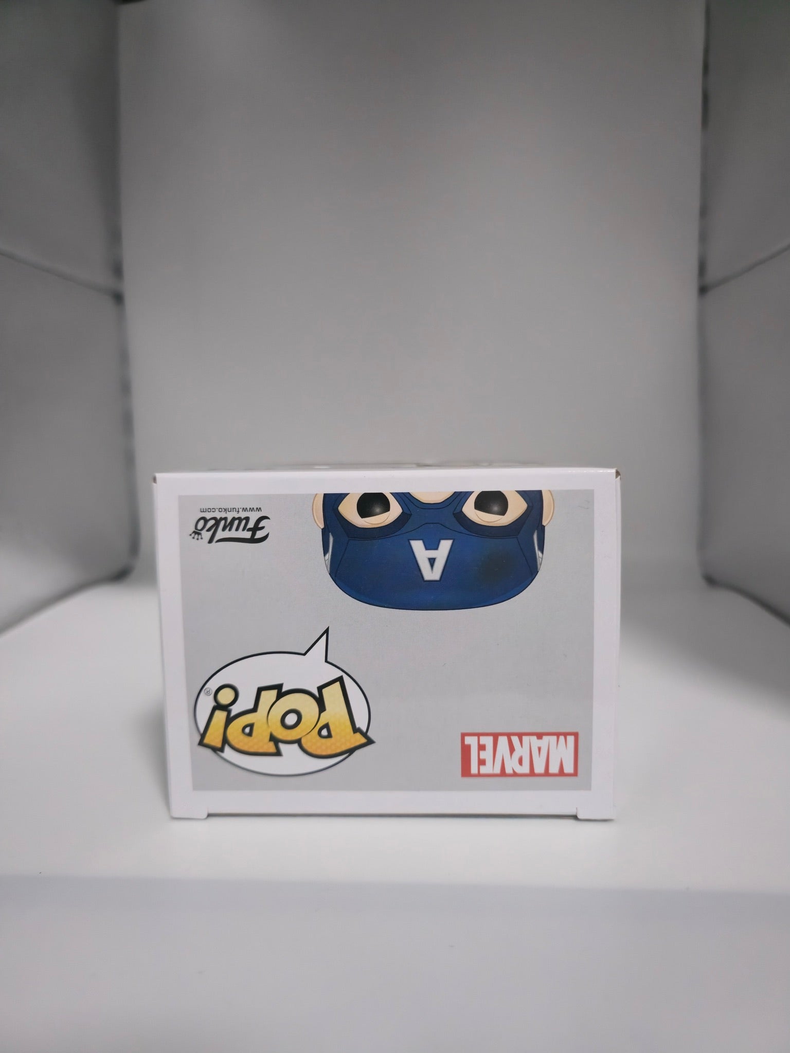 Captain America #573 Funko Pop other side of box