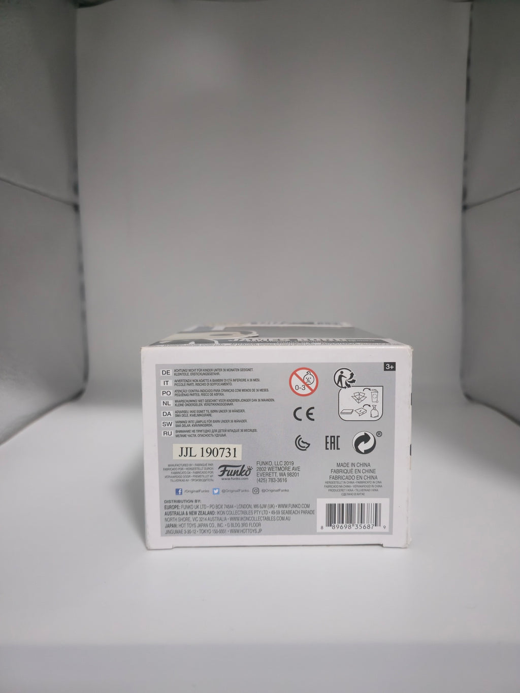 Funko Pop James Bond #693 - bottom of box with barcode