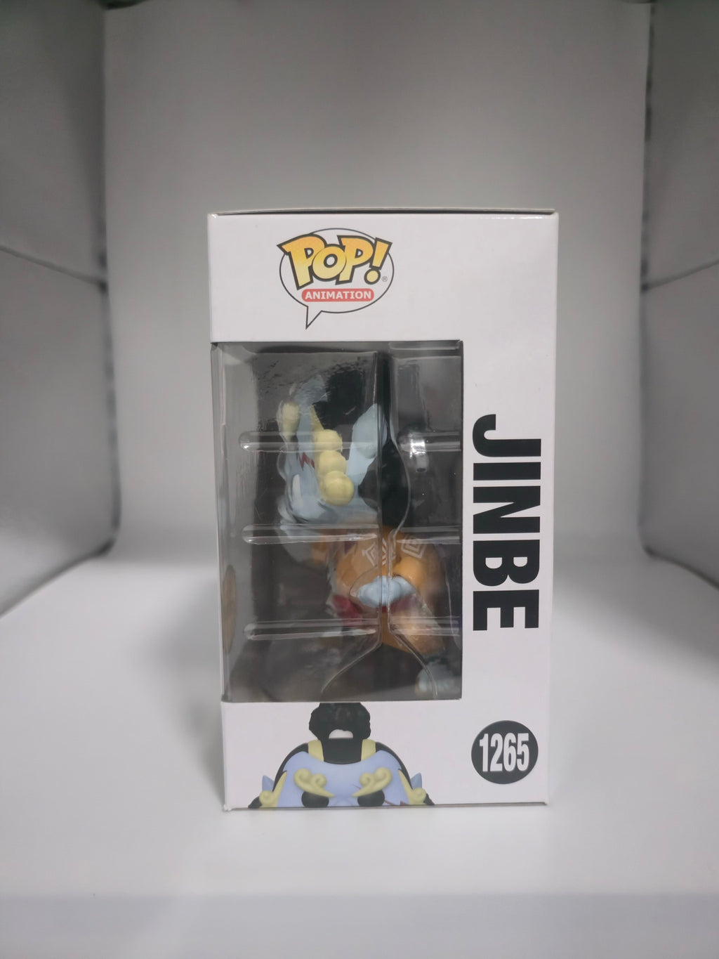 Jinbe Funko Pop #1265 Chase side of box