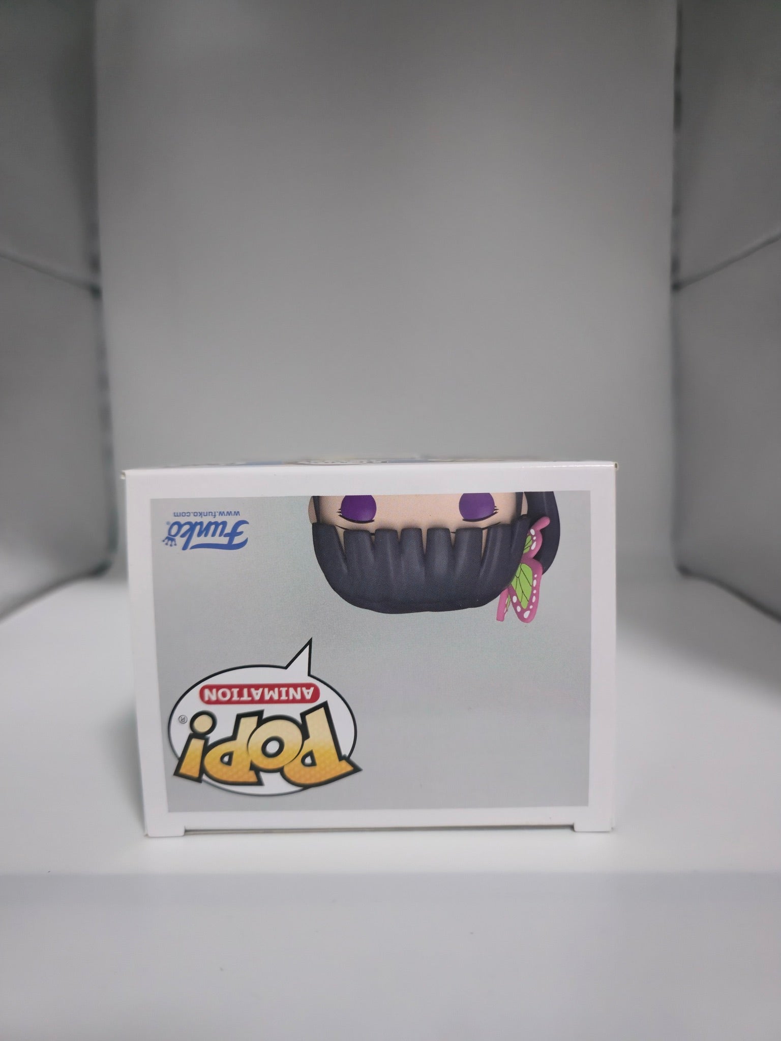 Kanao Tsuyuri Demon Slayer Funko Pop #1305 top of box