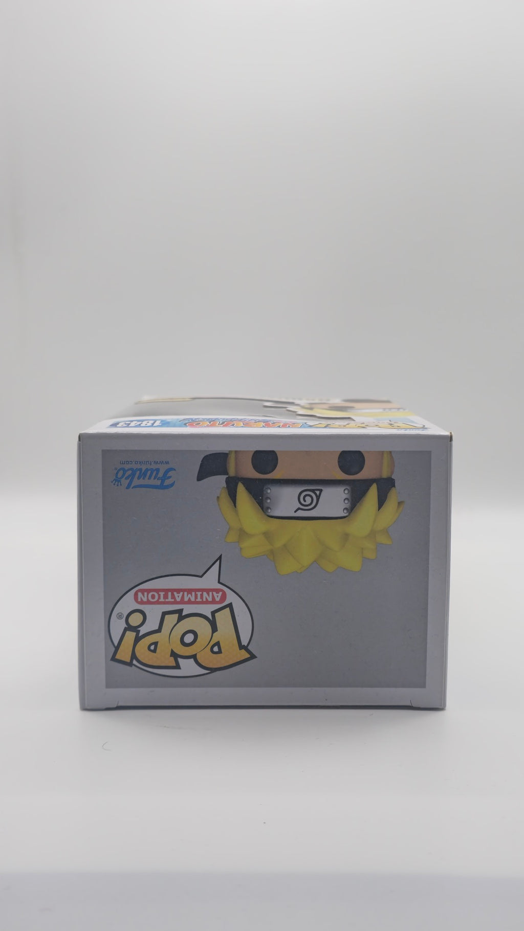 Naruto #1843 Chase - box top