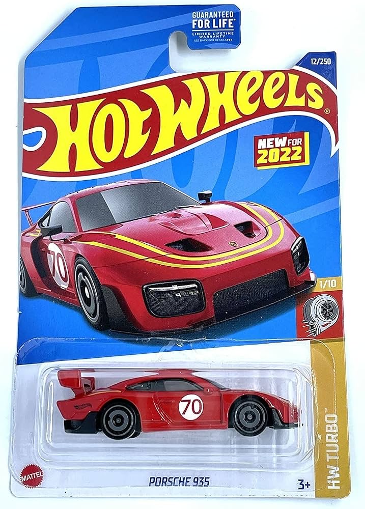Hot Wheels Porsche 935 red HW Turbo 1:64 die-cast on card
