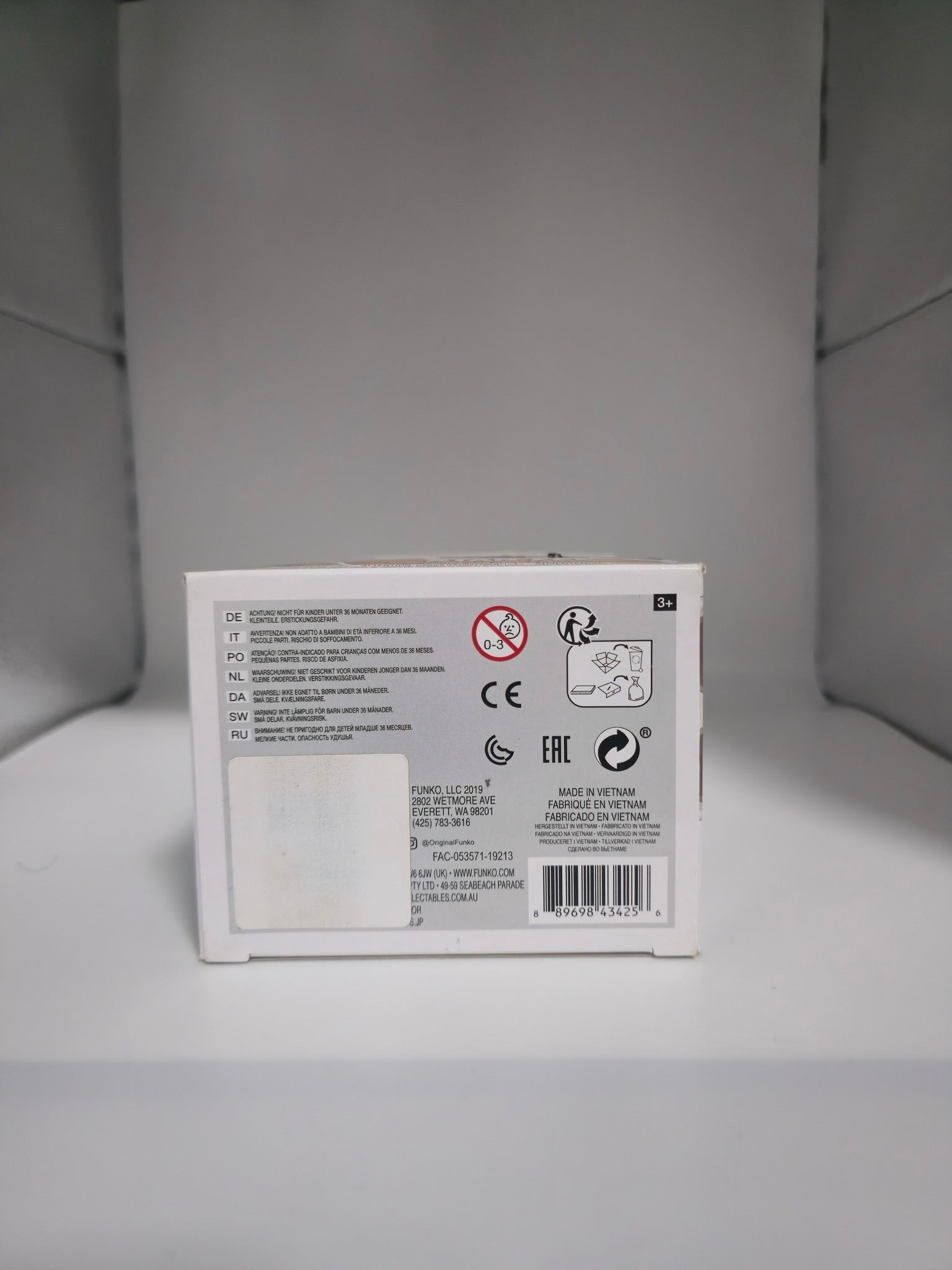 Stan Lee Astronaut Funko Pop #519 bottom of box