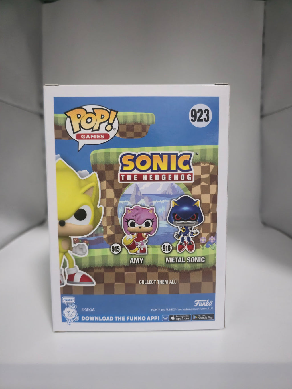 Super Sonic Funko Pop #923 back of box
