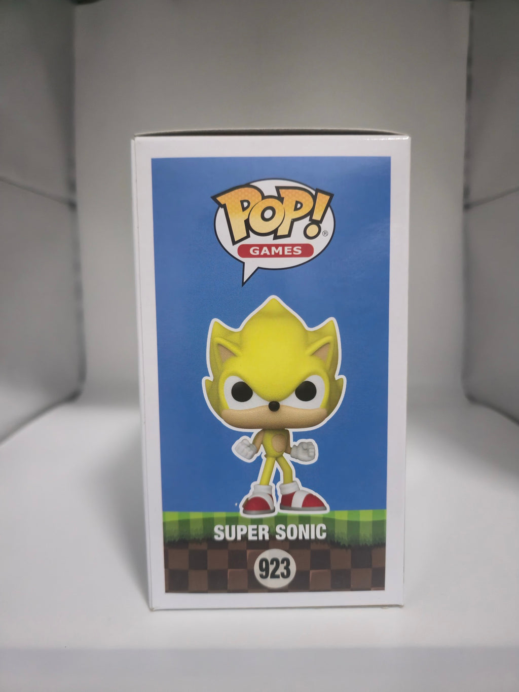 Super Sonic Funko Pop #923 other side of box