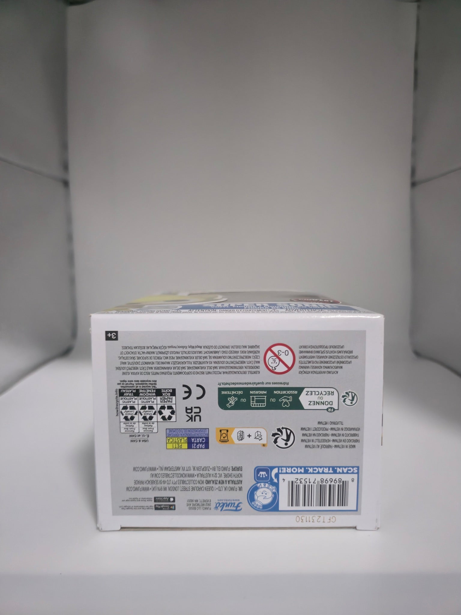 Super Sonic Funko Pop #923 bottom of box